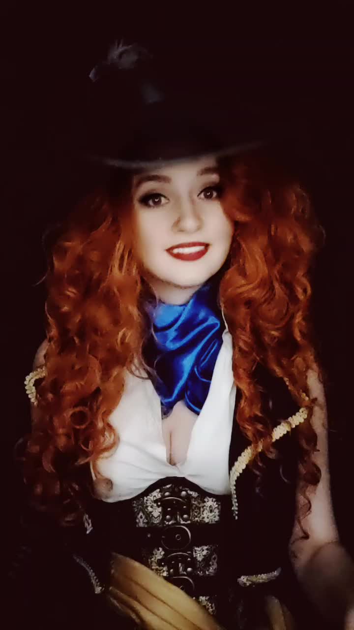 @ShadowBrightCosplay