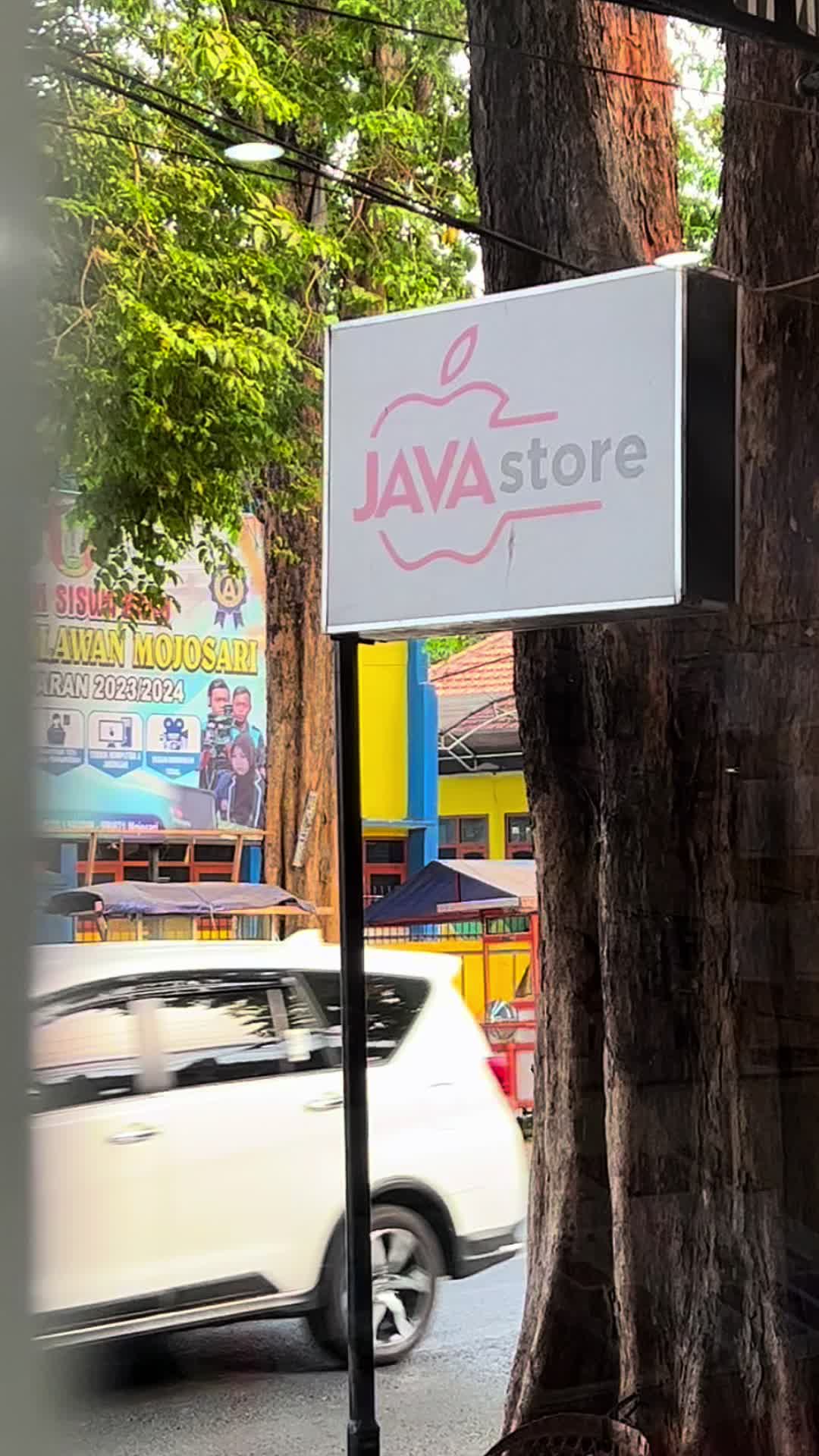 @JAVASTORE MOJOKERTO