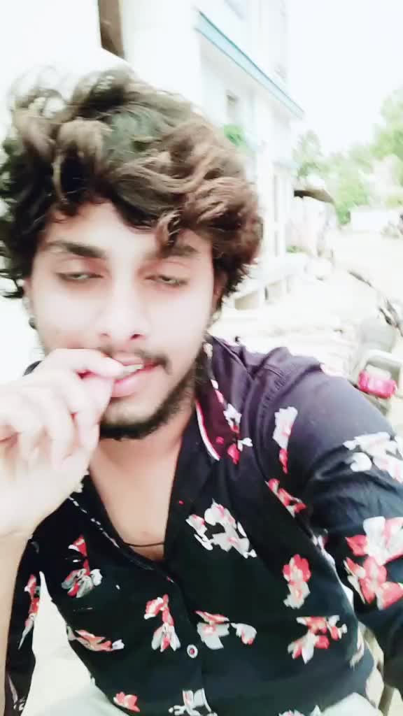 @k&uacute;. AvyaNk SiNgh RaThouD