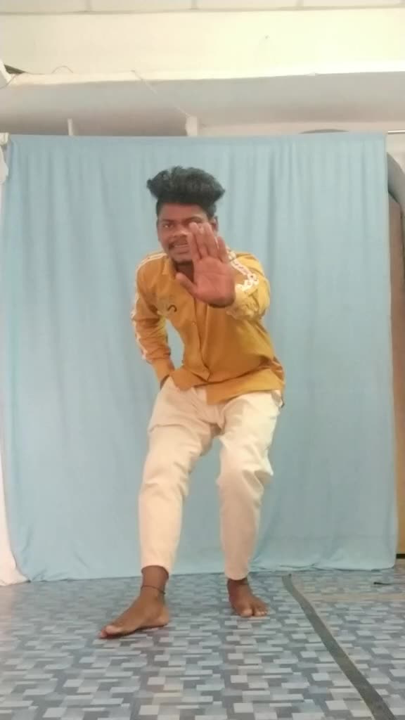@Naveen D_a_n_c_e_r