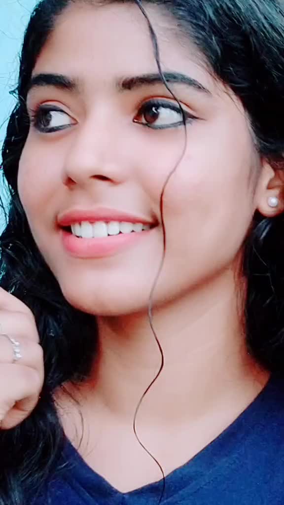 @KeralaQueen👑💫