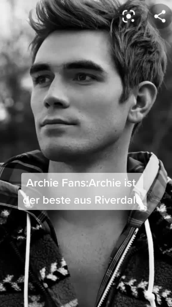 @❤️Jughead❤️