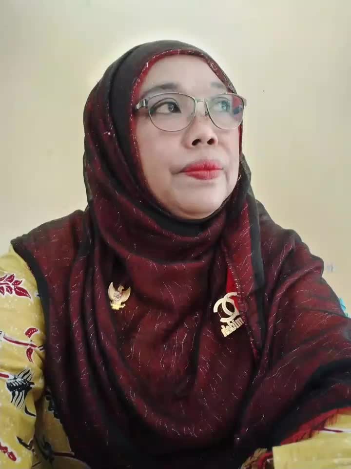@Dari Kontak Anda.