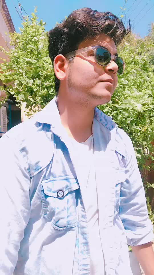 @Roshan More ⚡