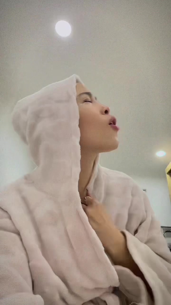 @DjCandii