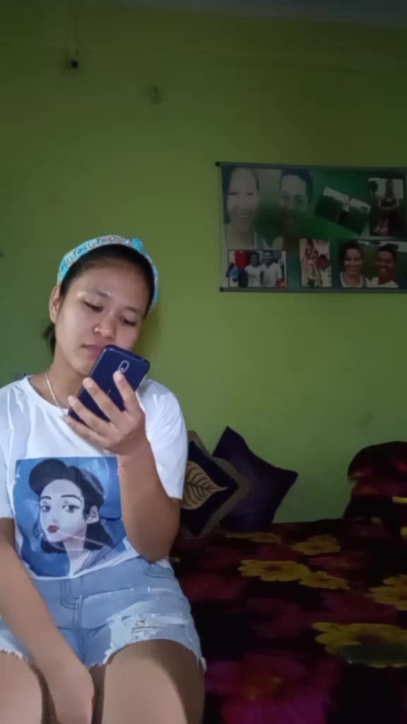 @Alena Gurung