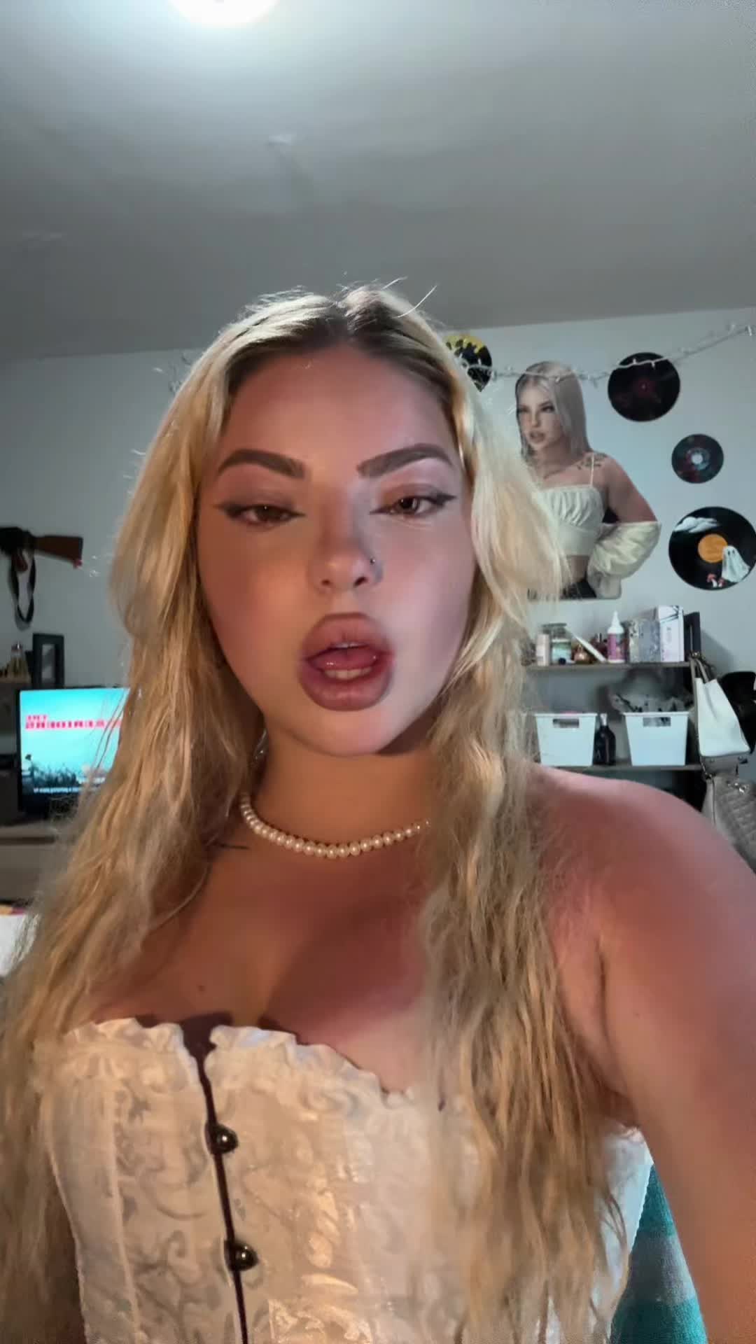 @Hannah