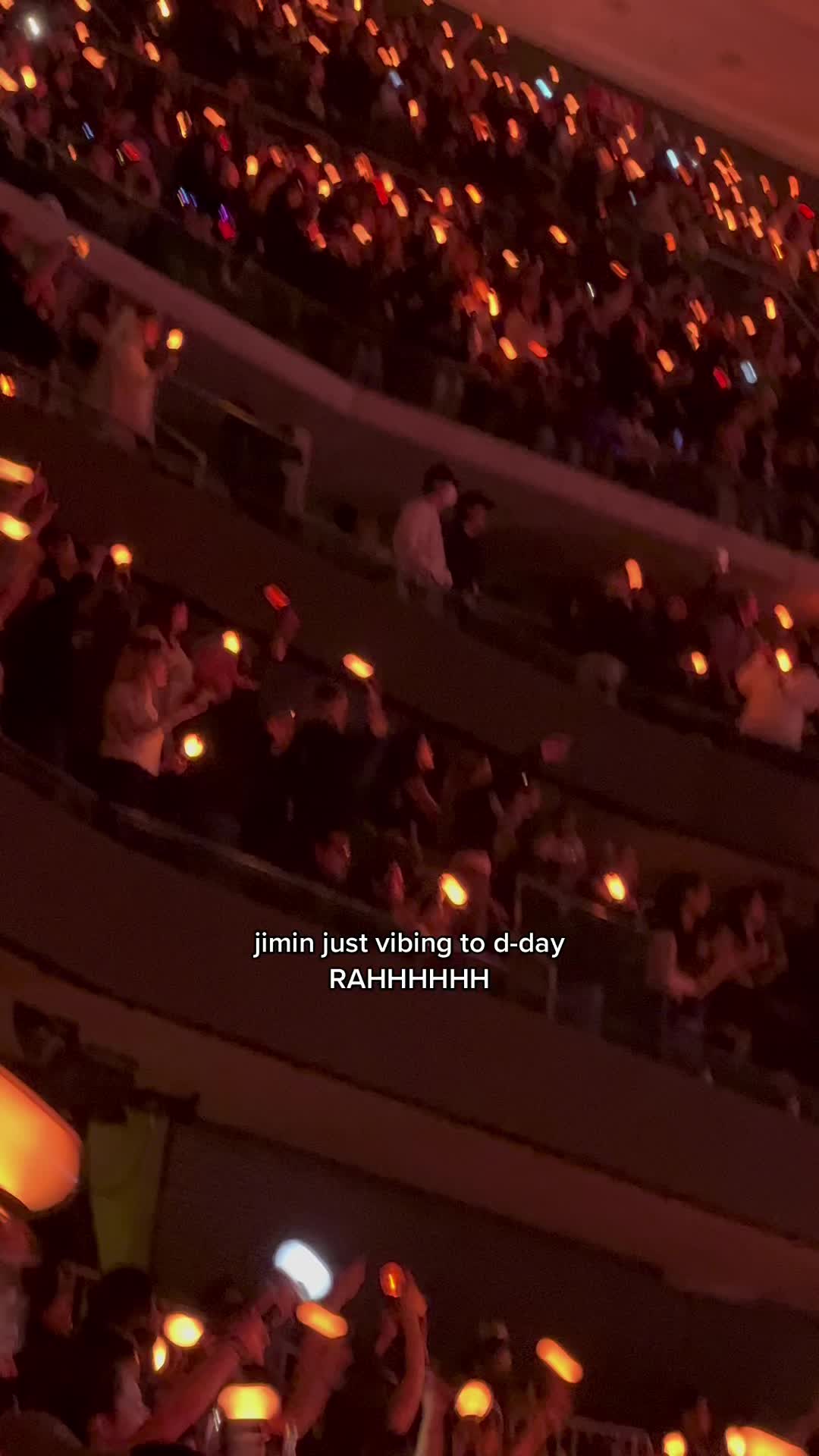 @jeonstarrr&ensp;saw&ensp;yoongi&ensp;:,)