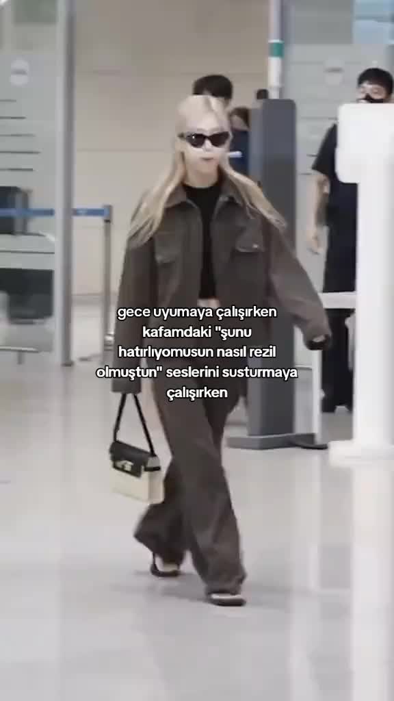 @asy★(eyll's gf)