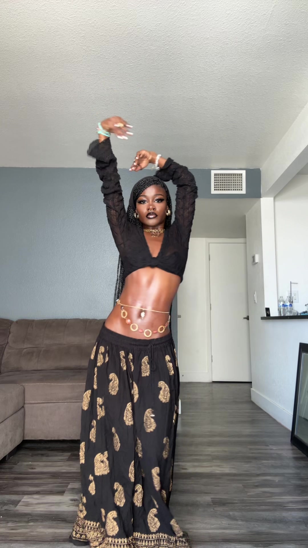 @zainajasmine