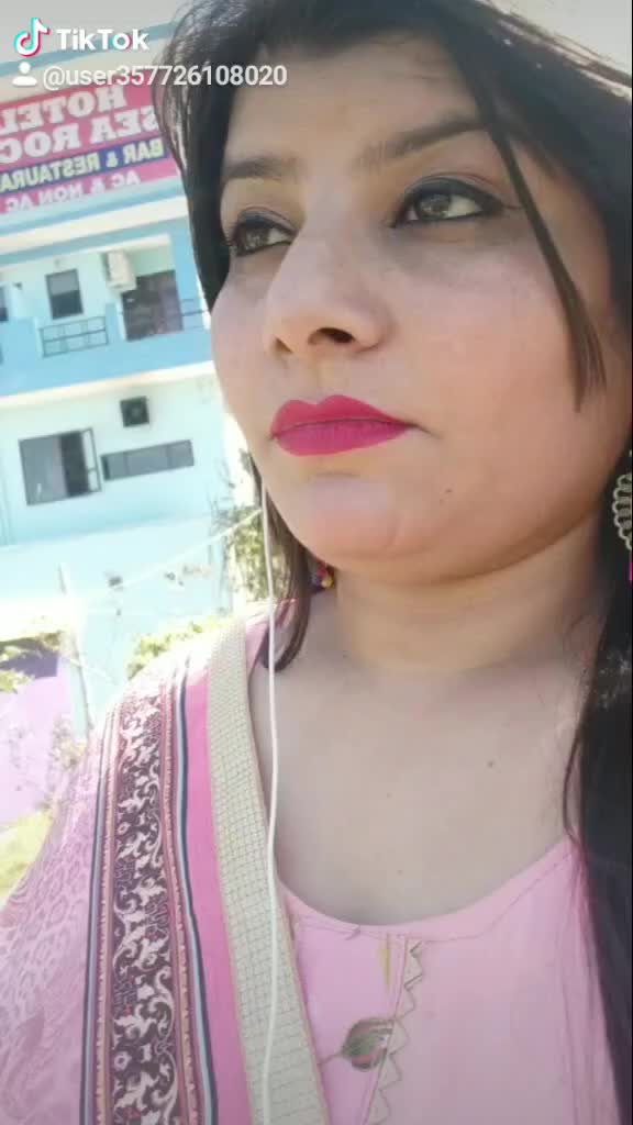 @Pallavi dhiman ๐๐