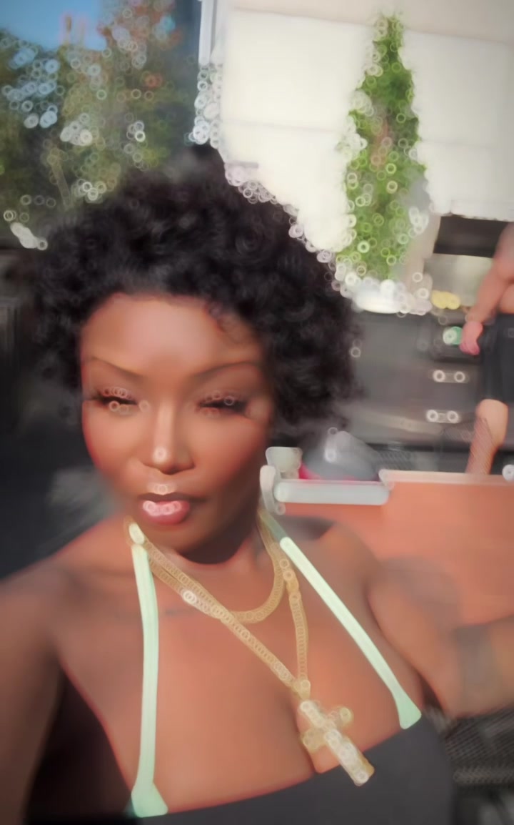 @Deja Marie | Fashion & Beauty