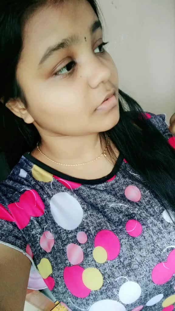 @māğģį😋