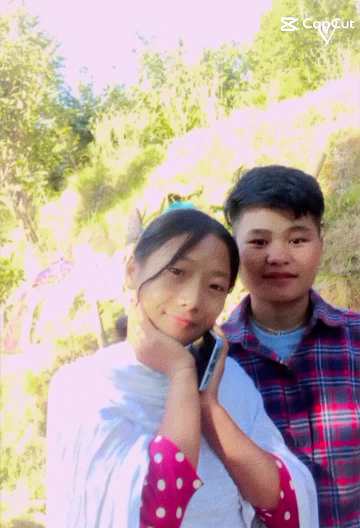 @B♥️ R couple ❣️