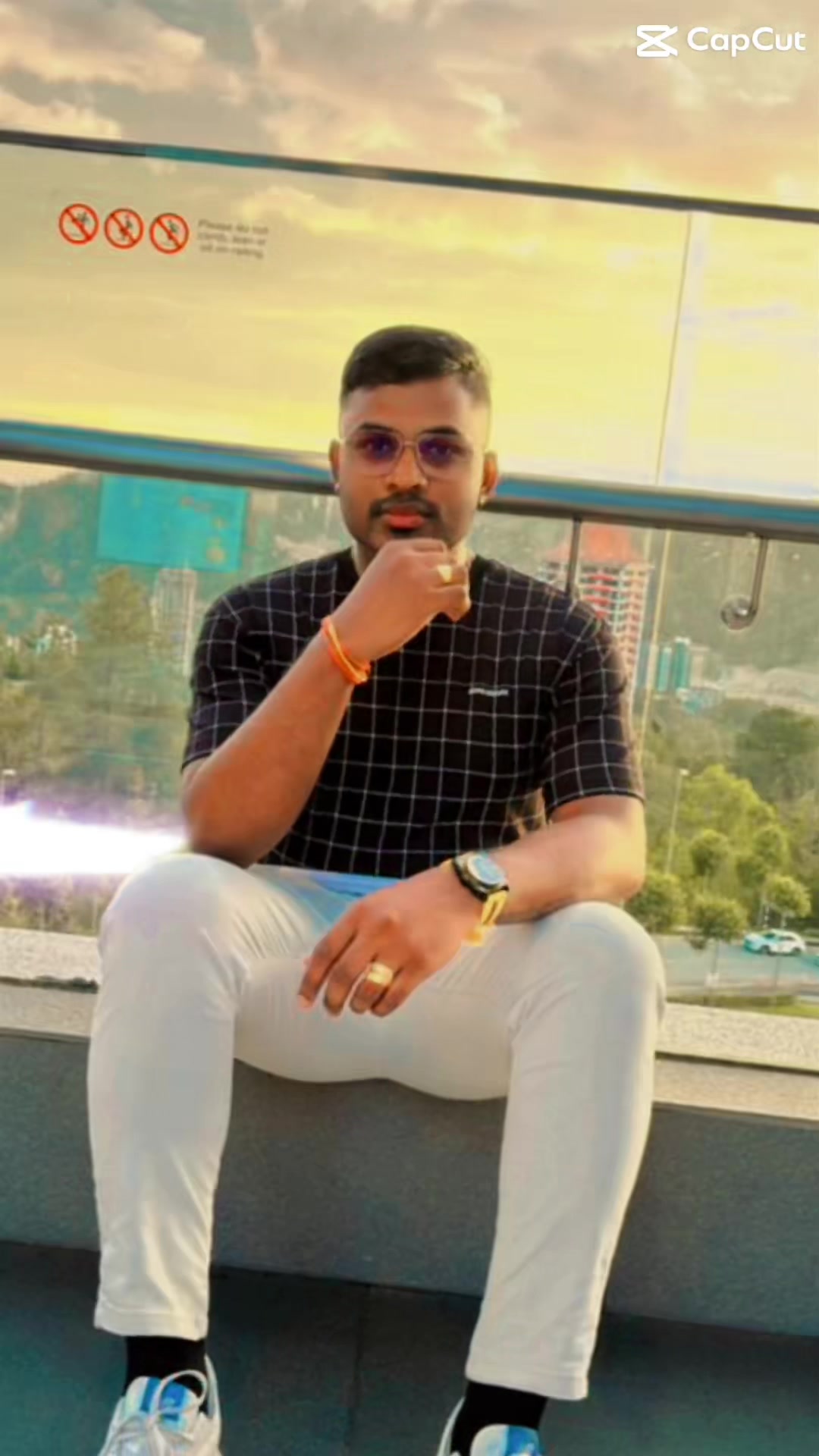 @𝗨 𝗡 𝗘 𝗦 𝗛|𝗥𝗮𝗶𝗹𝘄𝗮𝘆