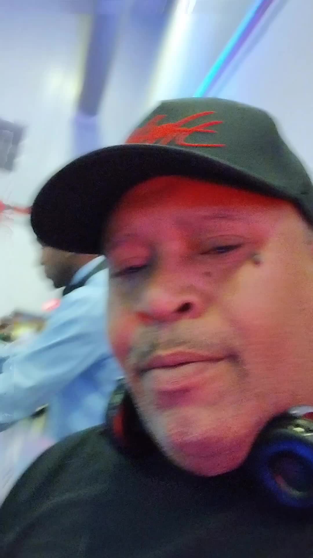 @Robert "DJ Mr. Muzic" Lewis