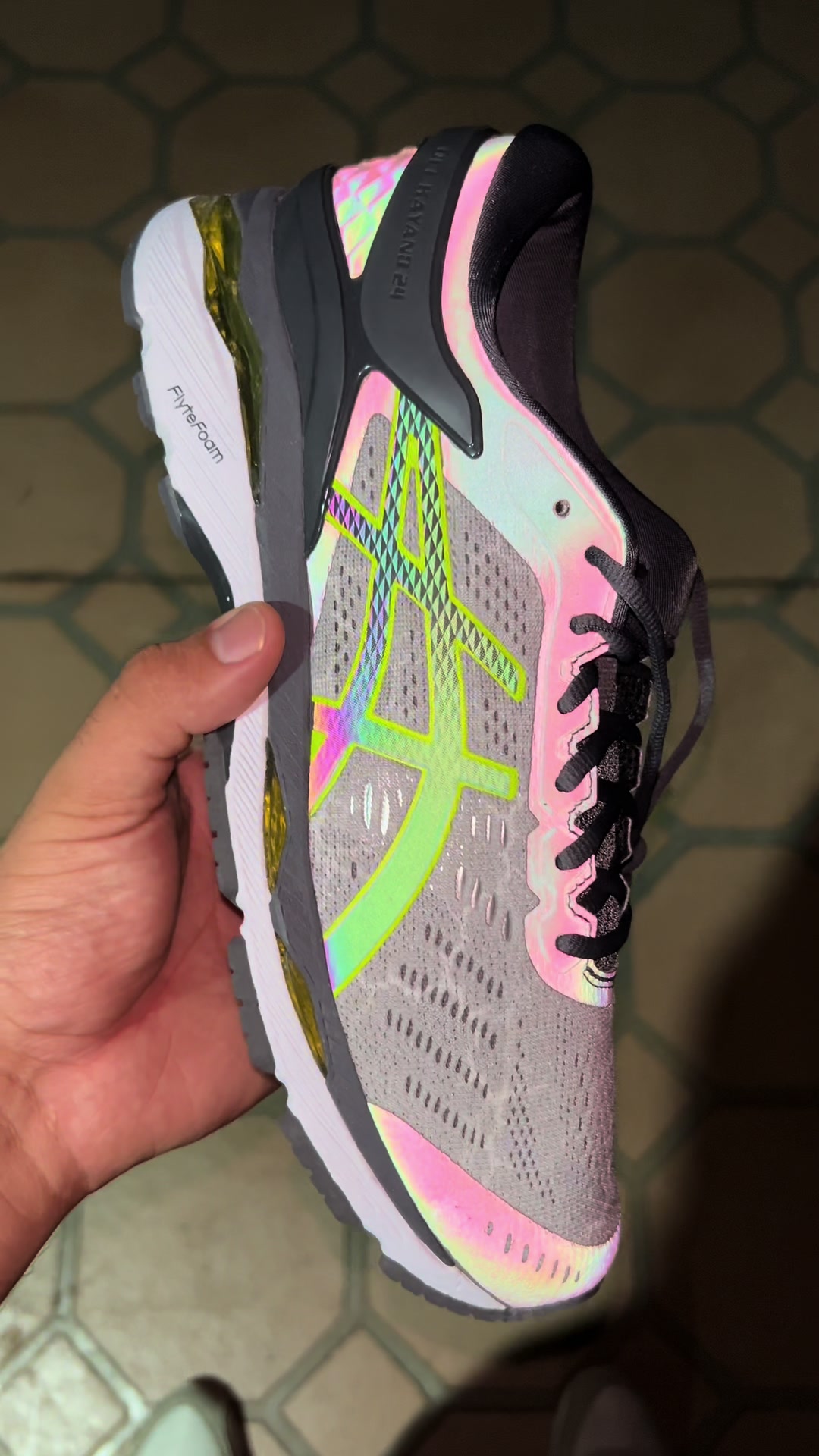 @Hillys.Kicks