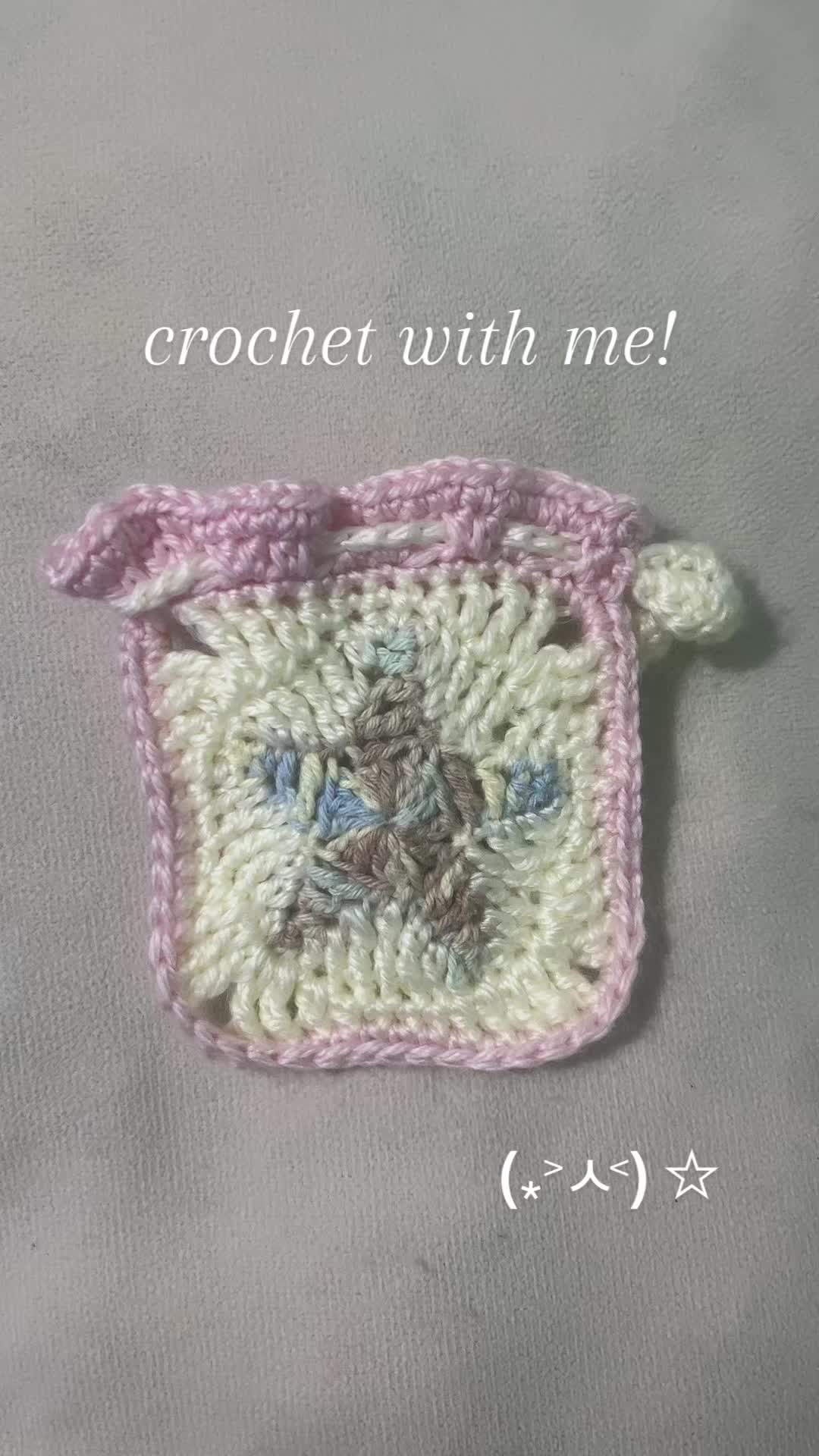 @haniistarz 🎞️🧶