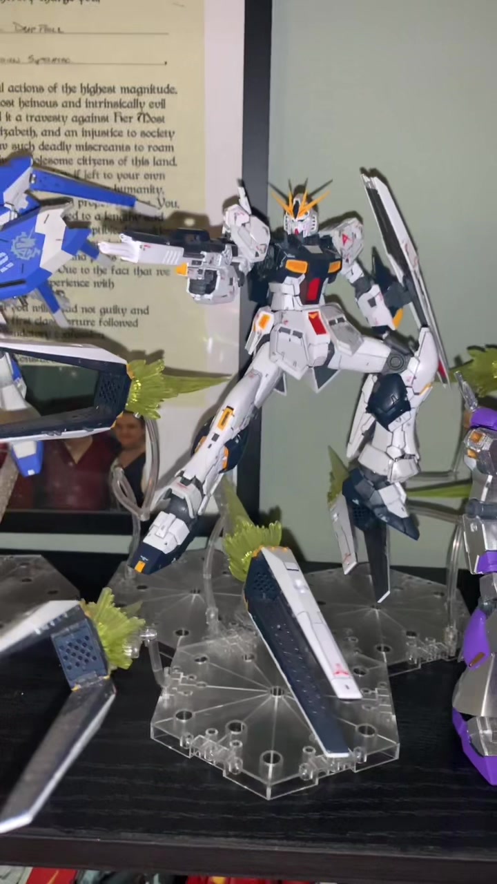 @GunplaDeimos