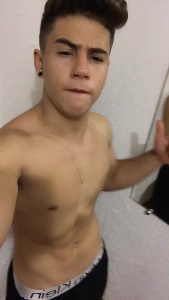 @valdezn_😝