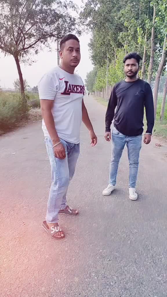 @Saurav Bhagat☑️