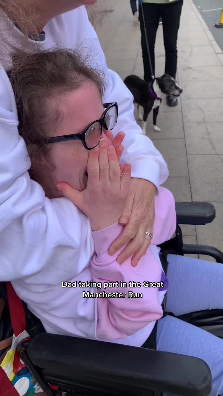 @HANNAHUGS