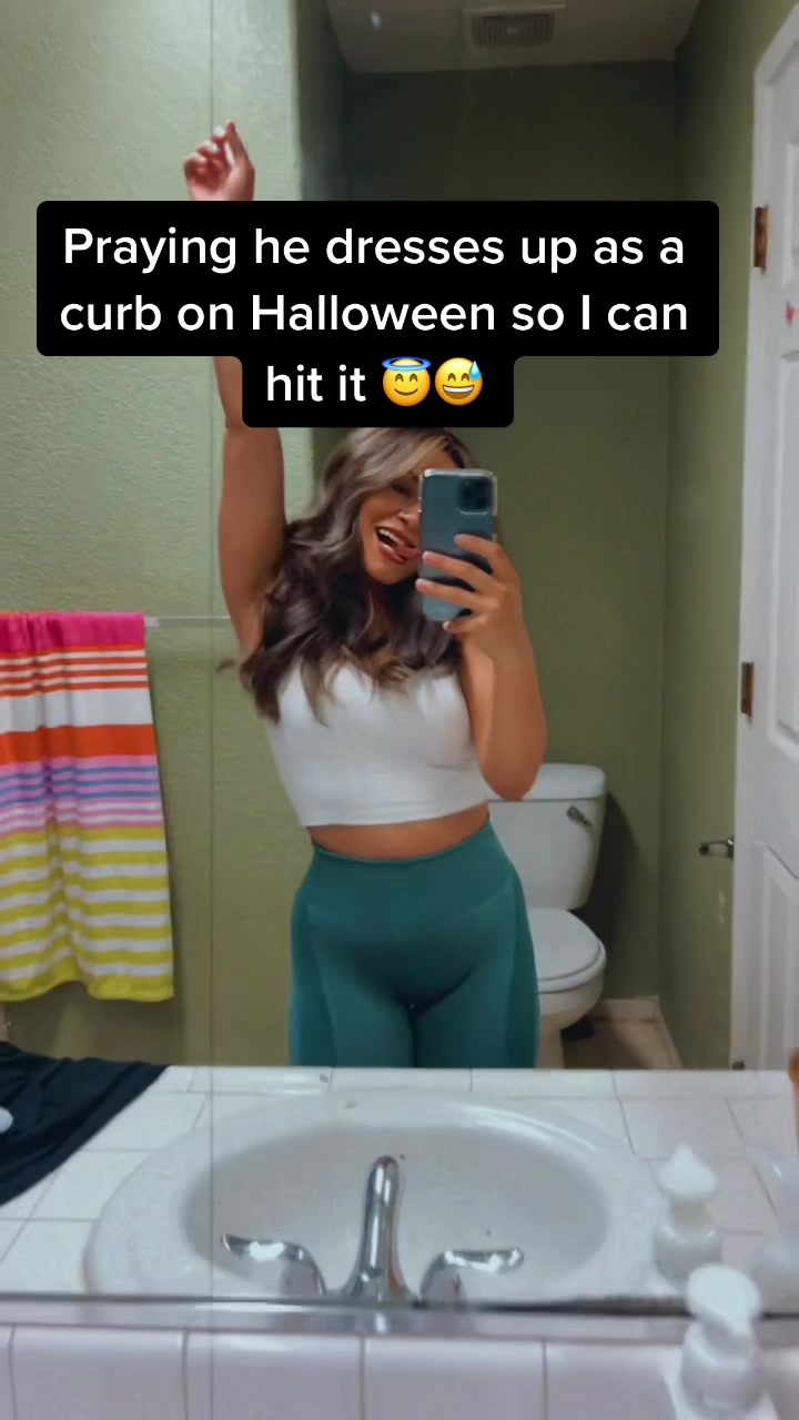 @Ytza