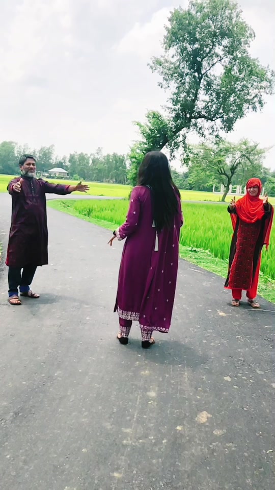 @স্বর্নালী সাথী