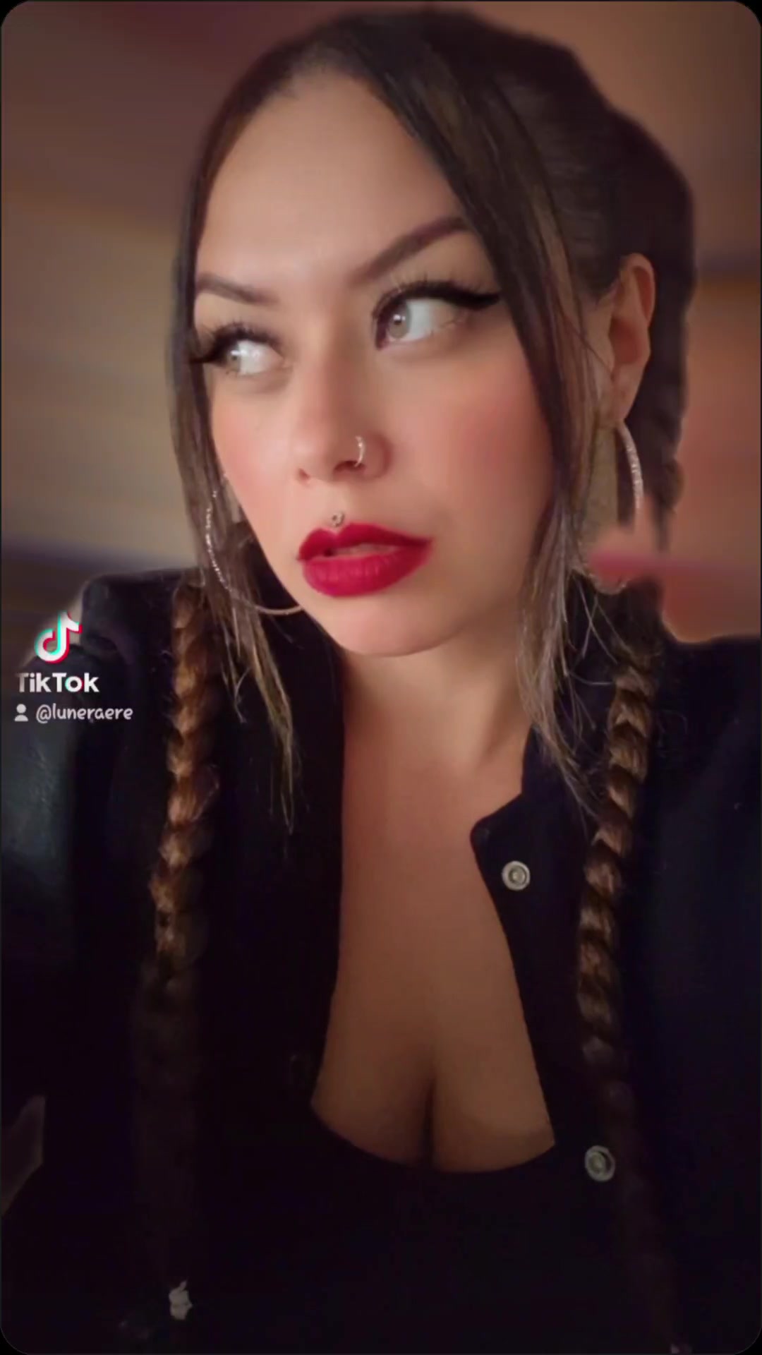 @Lunera