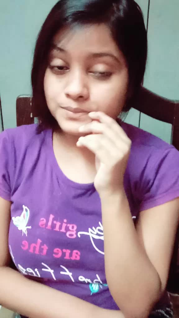 @👑Sayani Roy👑
