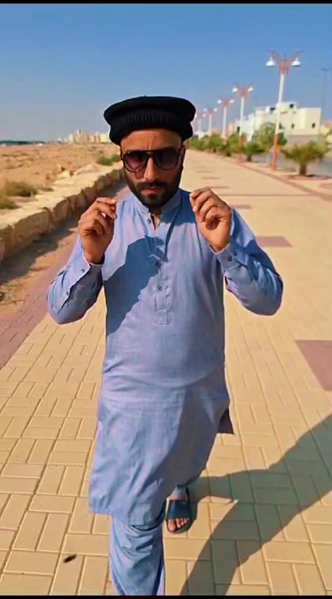 @سیاہ پوش 🫀🎭