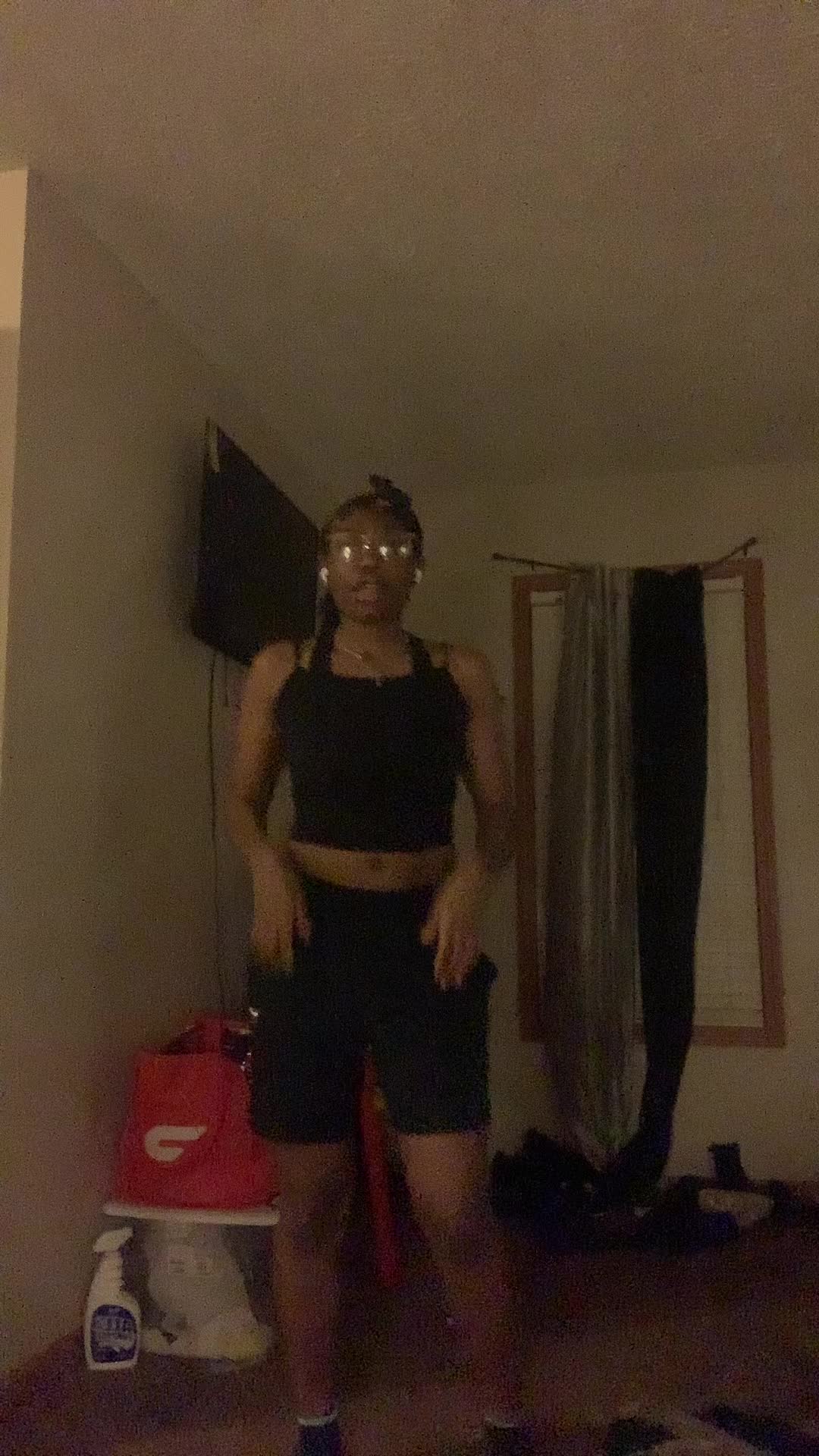 @KayyB