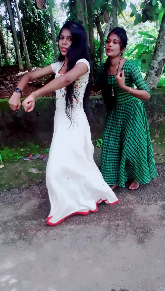 @Anjuz__Ranjuz