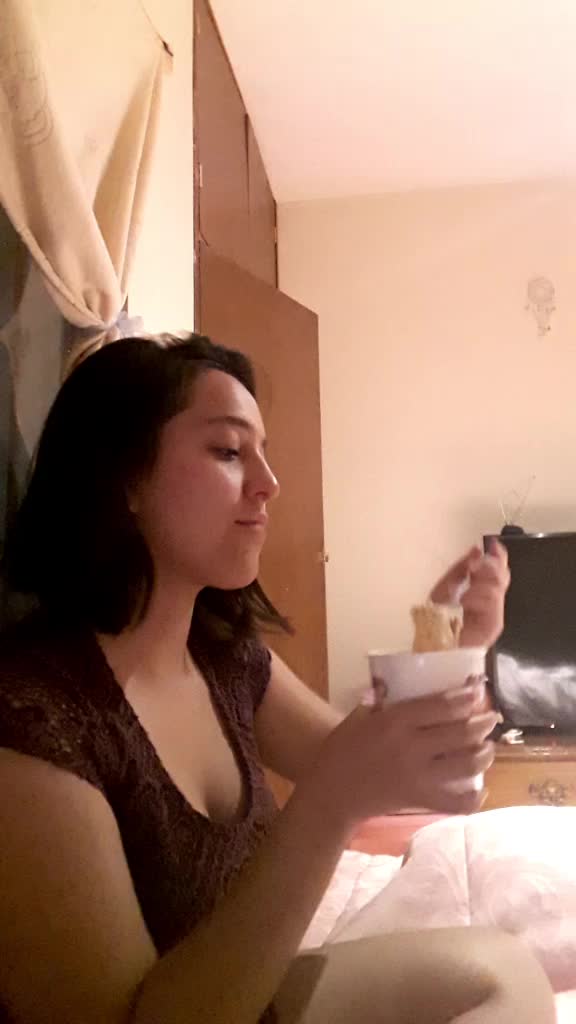 @Marianaaa.
