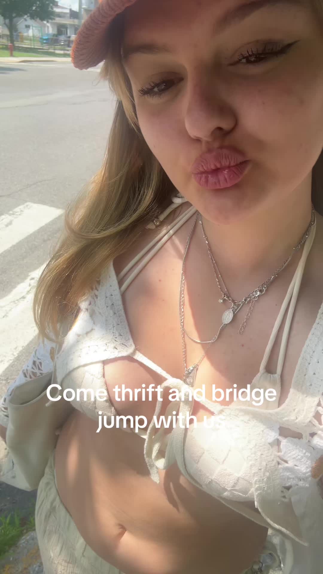 @Sydney