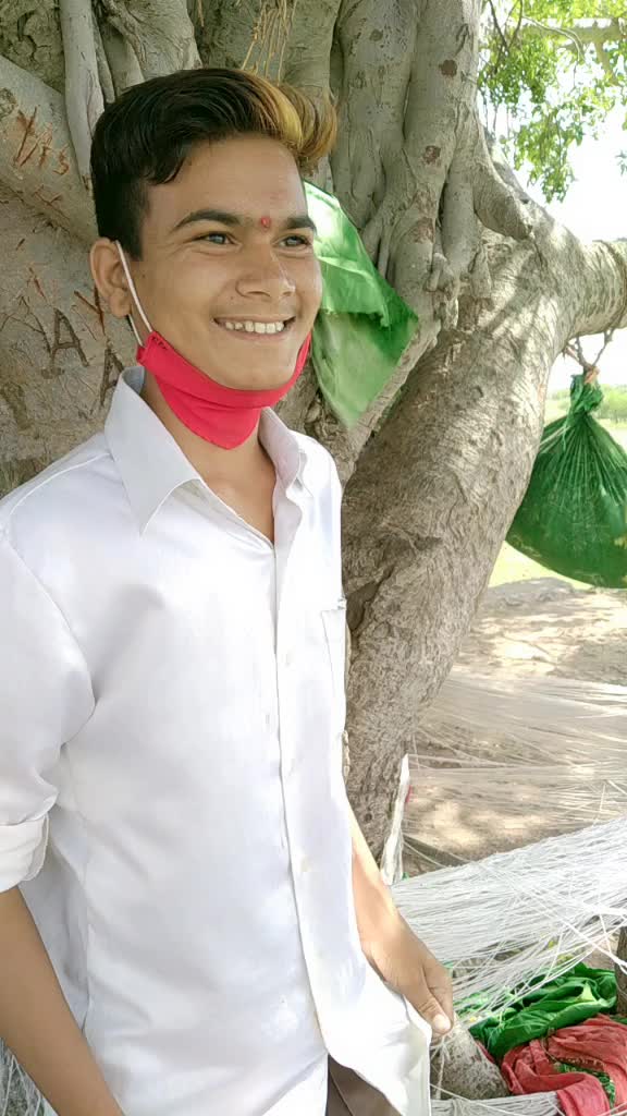 @RUSHI R