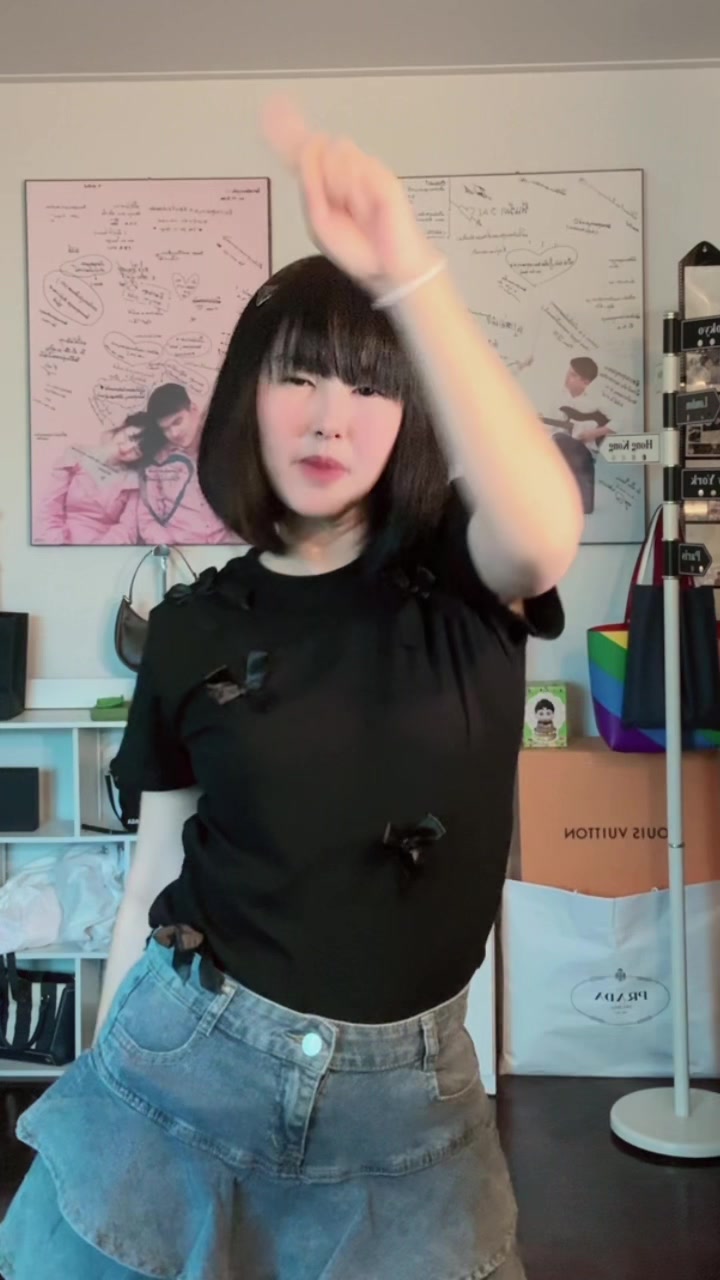 @Maki Mink