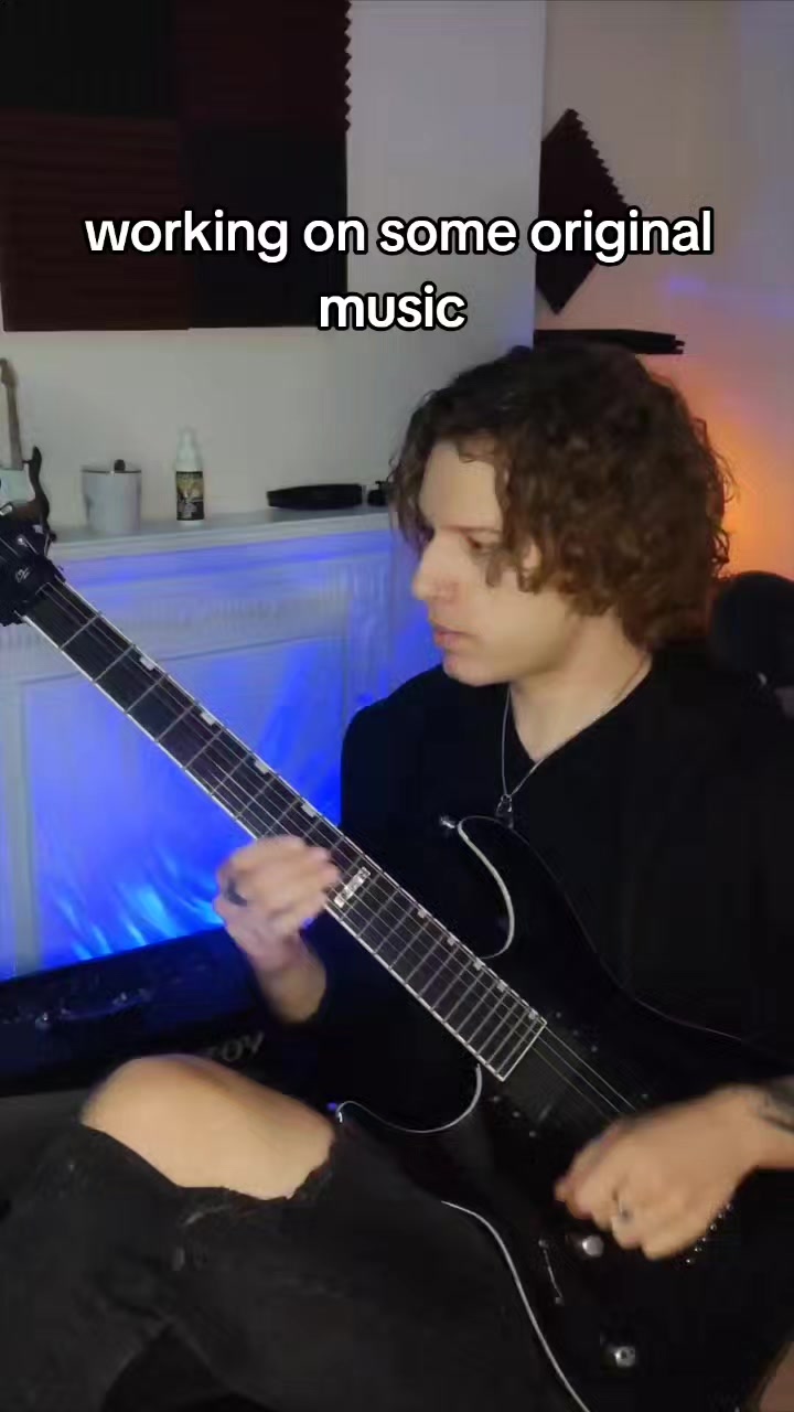@̷S̷C̷A̷R̷F̷I̷S̷T