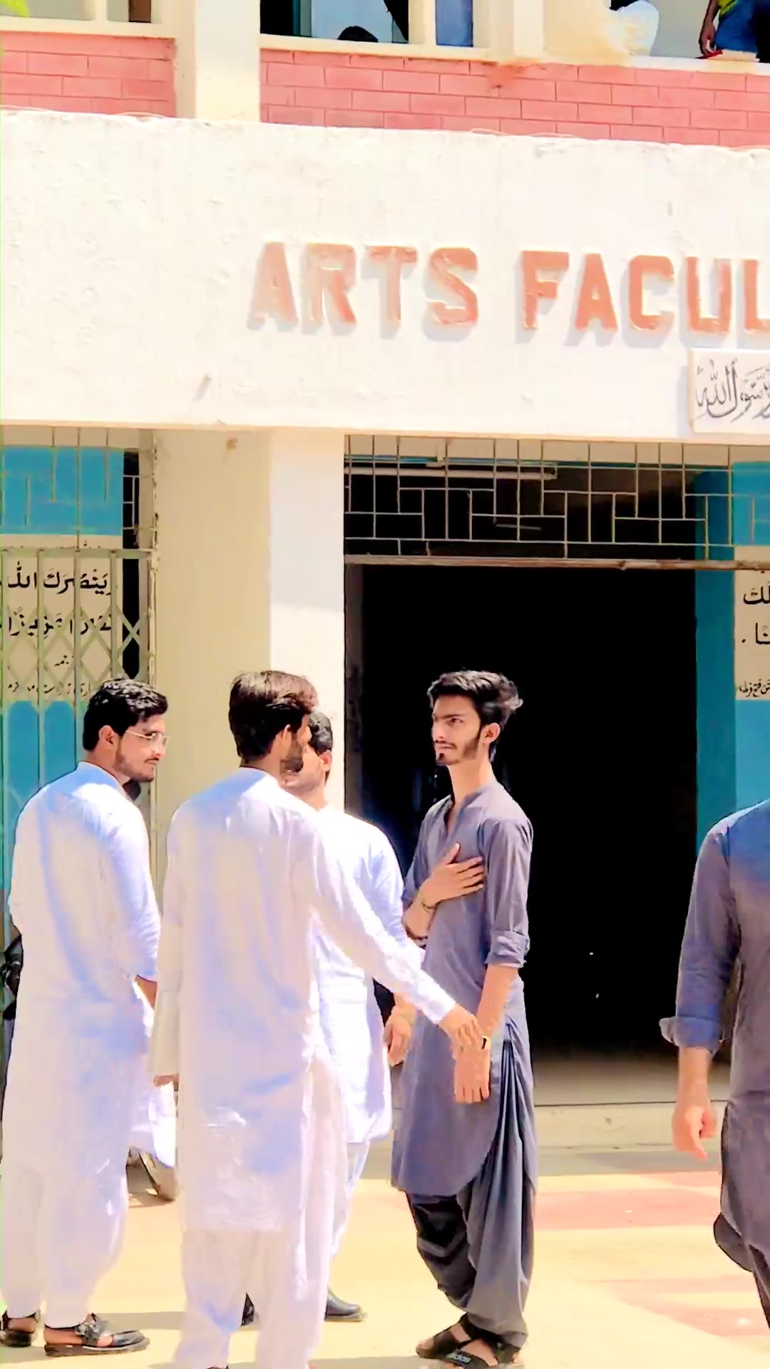 @Nomi Abbasi