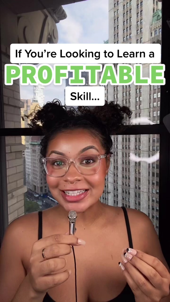 @Lana | Social Media Marketing
