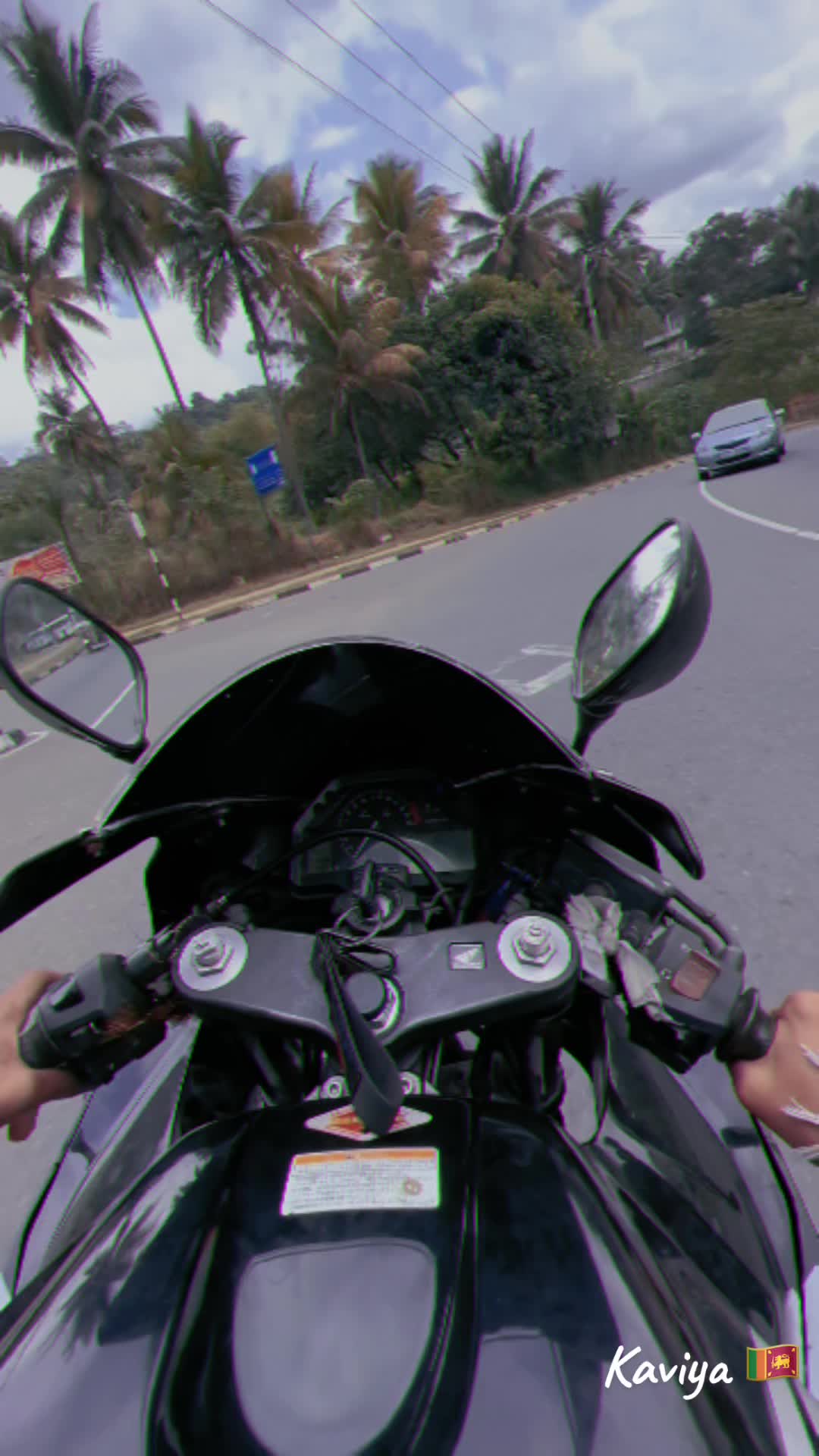 @_𝑲𝒂𝒗𝒊_🫀