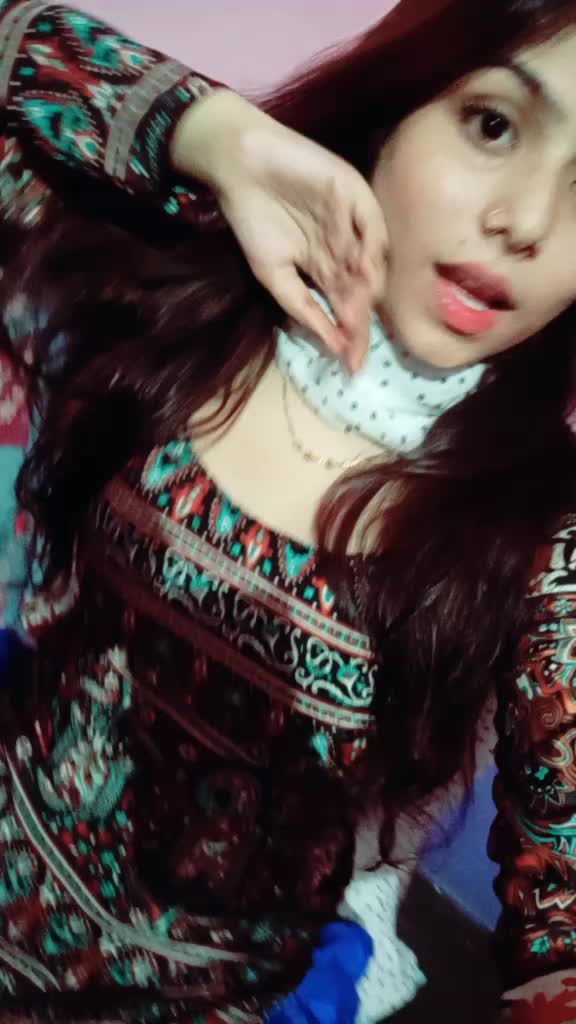 @Rimshu🌺🥀