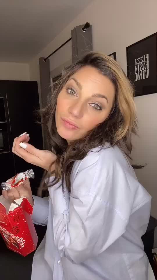 @Nad&egrave;ge Lacroix
