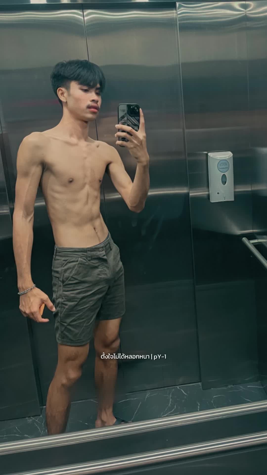 @𝐛𝐞𝐥𝐥_𝟐𝟎𝟎𝟑