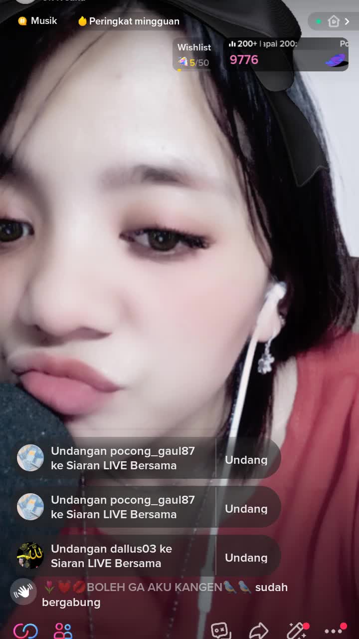 @☘️🥰DEWI SYUSAN 91🥰☘️