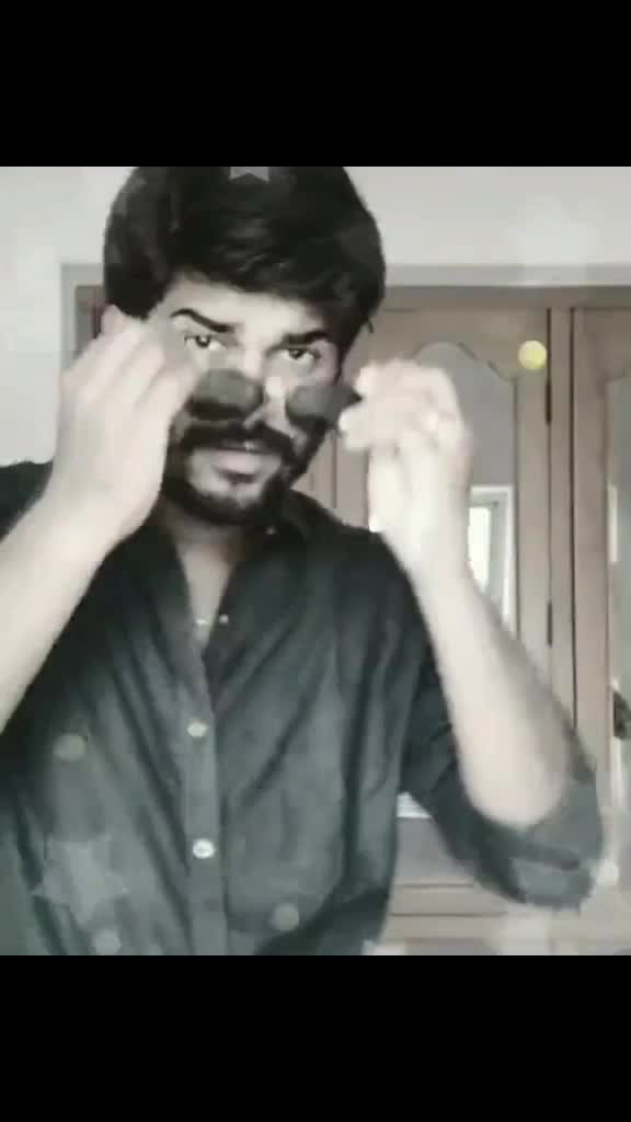 @iamDiNeSh