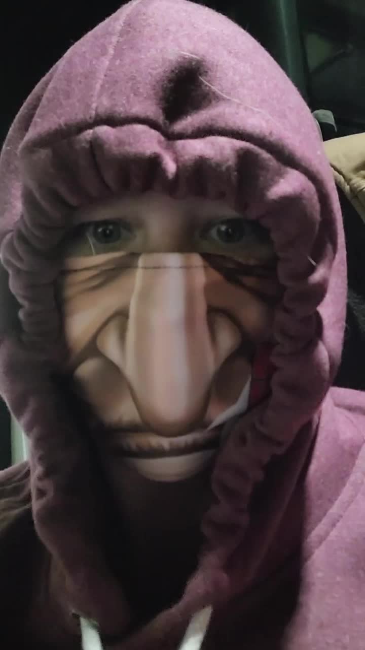 @ABoyyMom