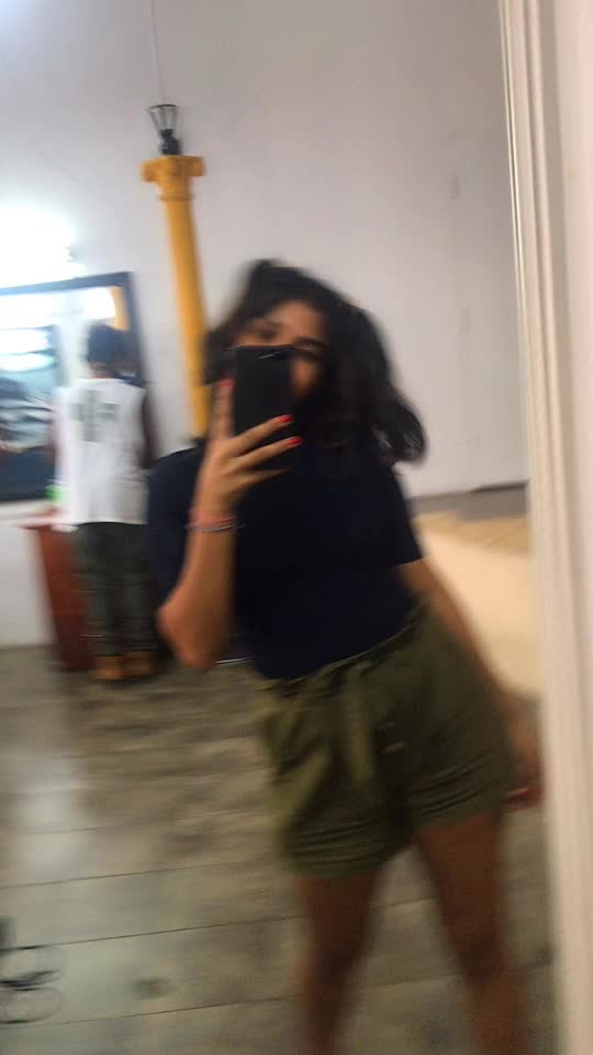 @shivanjli