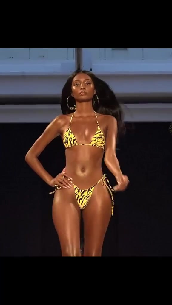@bikini.hub