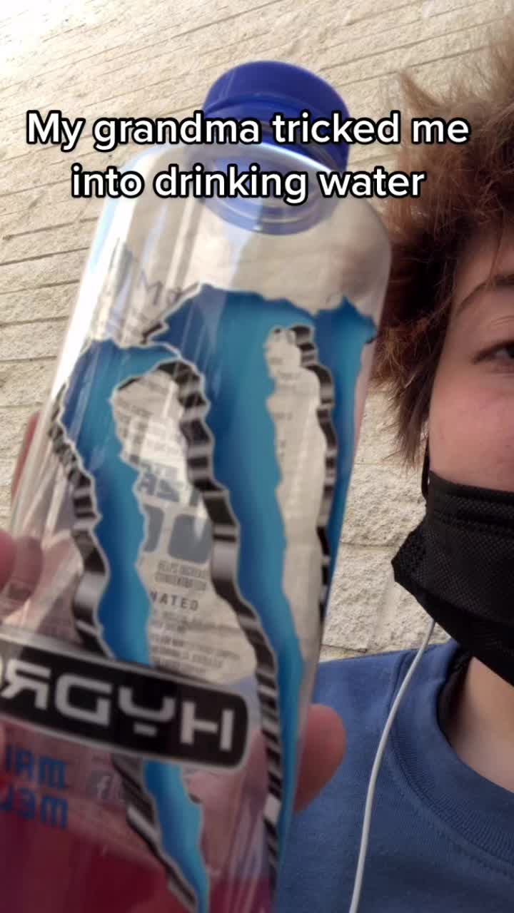 @drinkingwithelliot🦇❤️